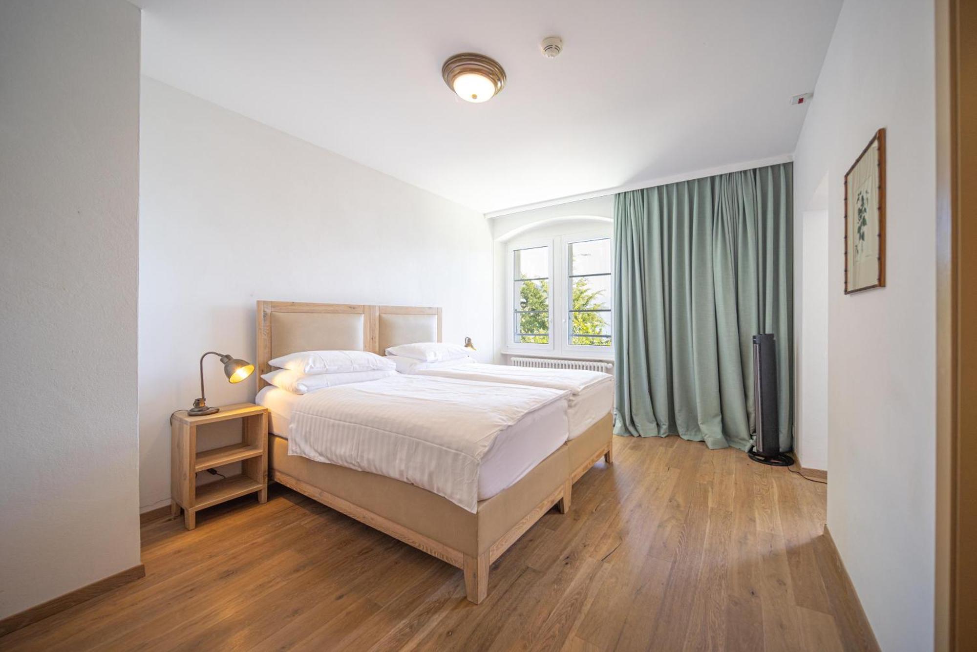 Au Major Davel Hotel Cully Buitenkant foto